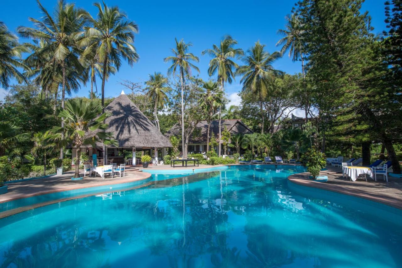 Kilifi Bay Beach Resort Exterior photo