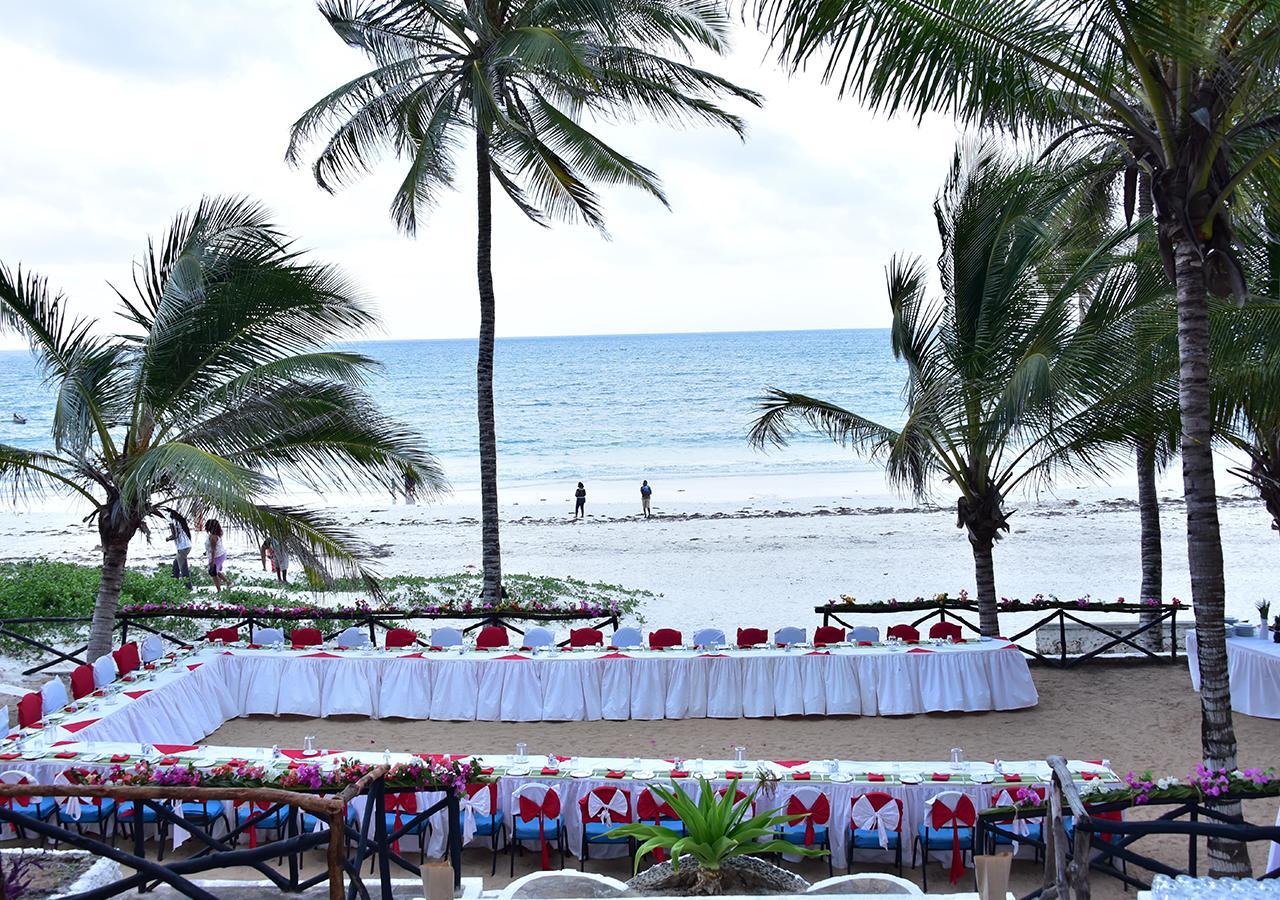 Kilifi Bay Beach Resort Exterior photo