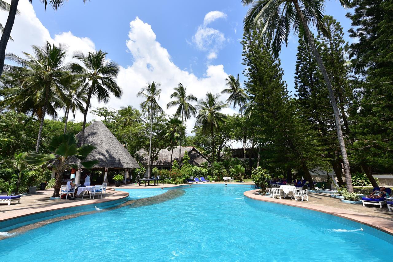 Kilifi Bay Beach Resort Exterior photo