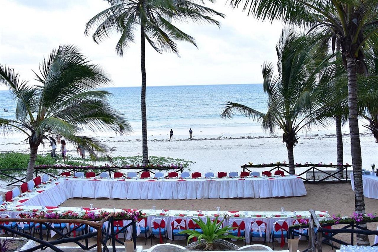 Kilifi Bay Beach Resort Exterior photo