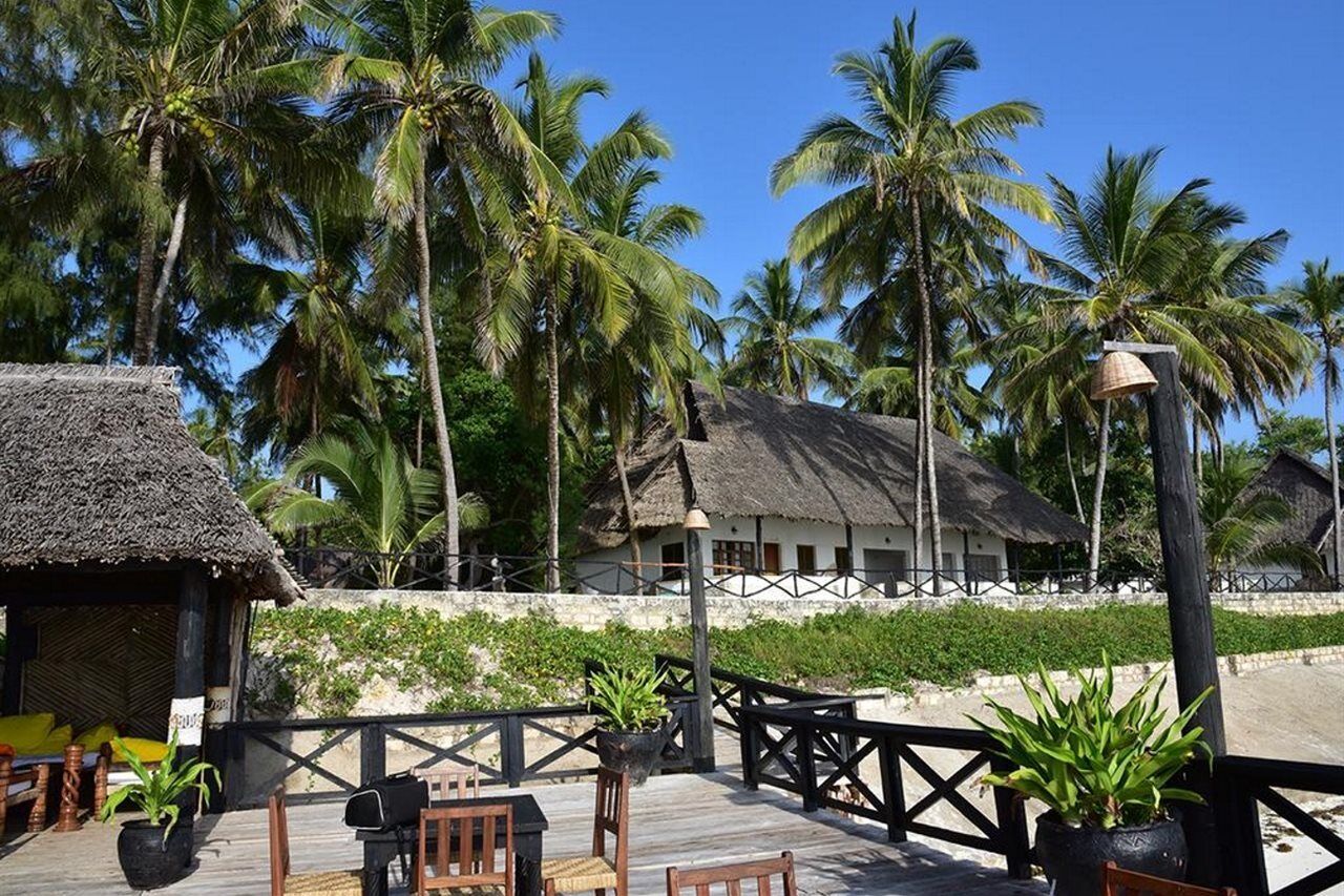 Kilifi Bay Beach Resort Exterior photo